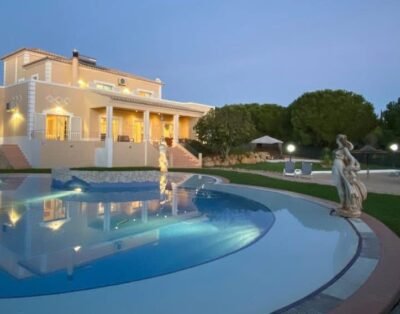 4-bedroom Villa in Salicos, Lagoa, Faro, Portugal