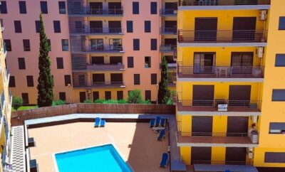 2-Bedroom apartment with swimming pool in Armacão de Pera, Algarve, Portugal