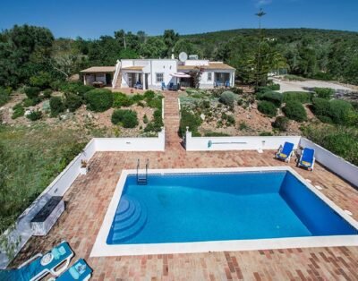 Vacation home for rent located between Sao Bartolomeu de Messines and Silves, Portugal