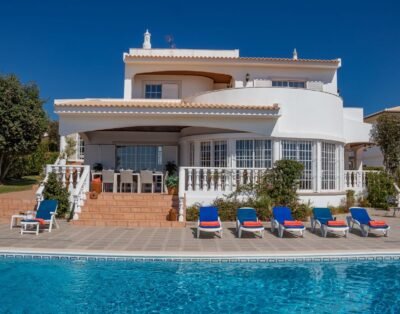 Isolated villa 5 minutes by car from Praia Verde, Castro Marim, Algarve, Portugal